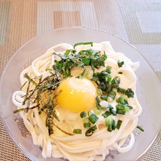 さっぱり美味しい！冷やし月見とろろ うどん